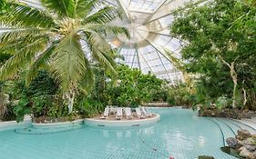 Center Parcs Les Bois Francs 3*